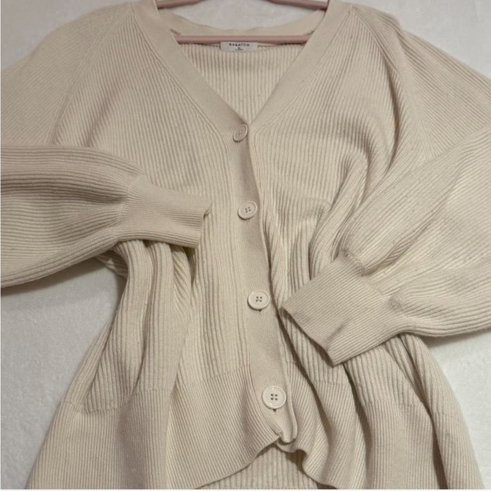 Babaton Aritzia Elegant Cream Women's Sweater